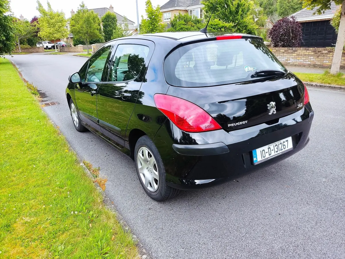 Peugeot 308 2010 - Image 4
