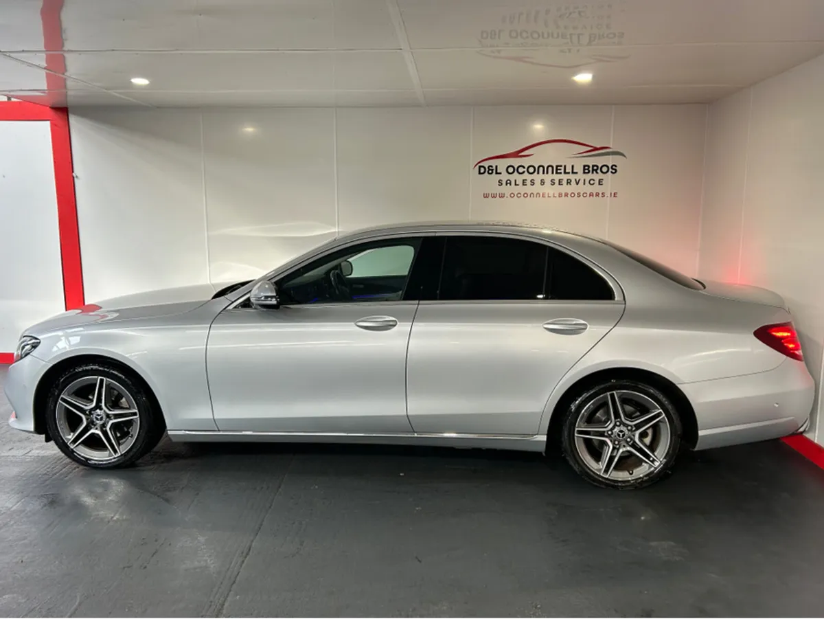 Mercedes-Benz E-Class 200 D AVANTGARDE 4DR AUTO - Image 2