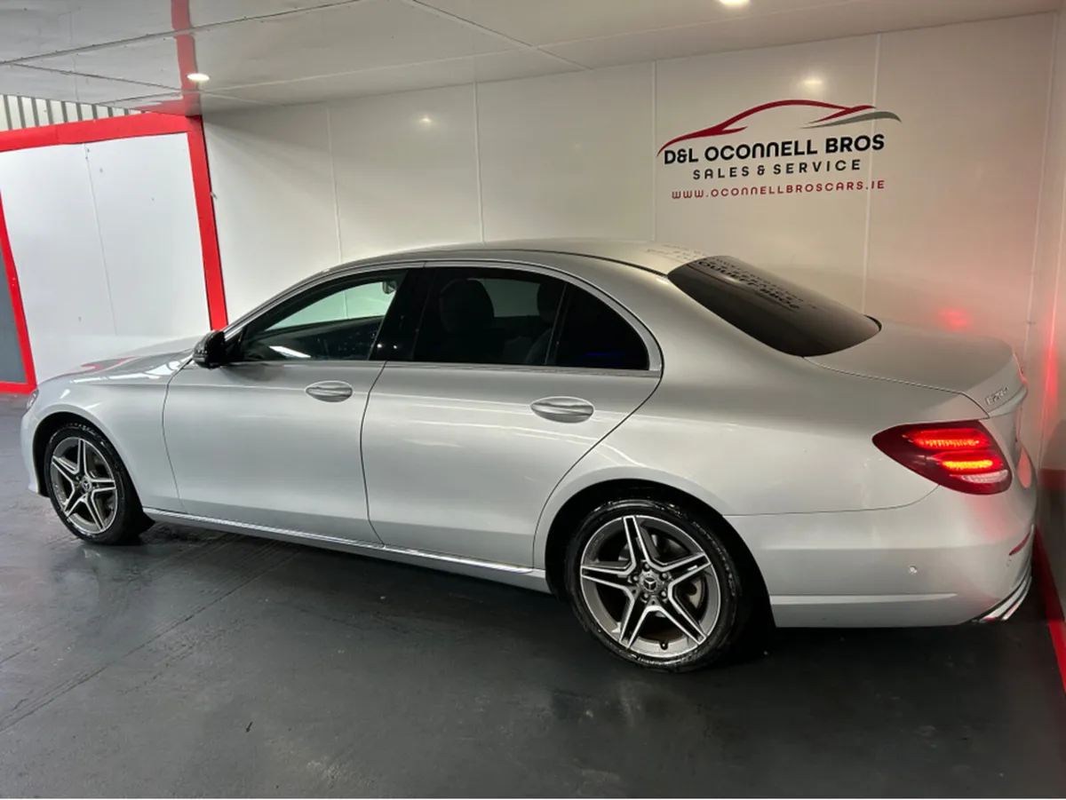 Mercedes-Benz E-Class 200 D AVANTGARDE 4DR AUTO - Image 3