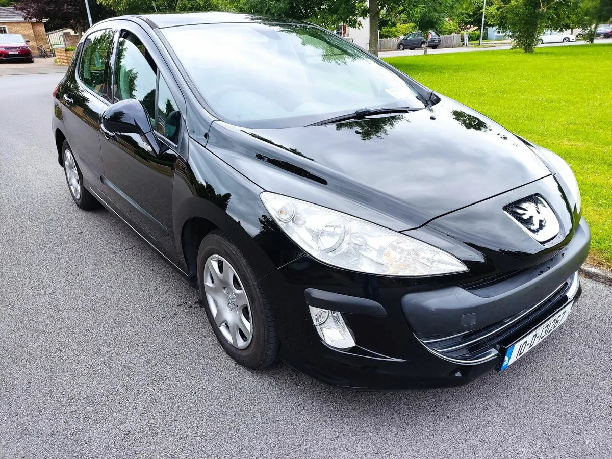 Peugeot 308 2010 - Image 1
