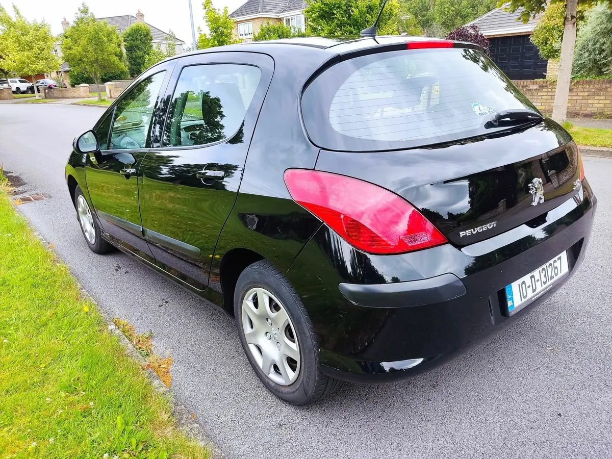 Peugeot 308 2010 - Image 3