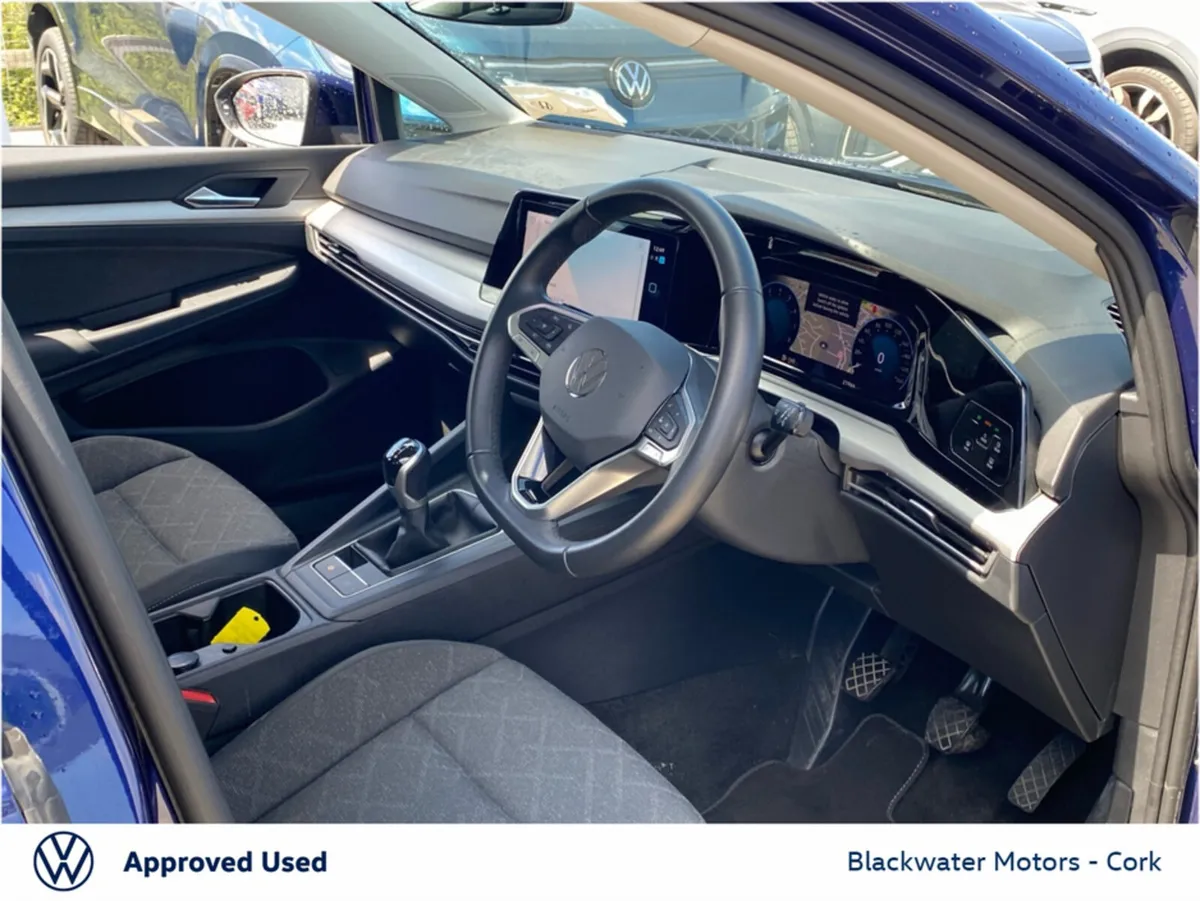 Volkswagen Golf 1.0TSI 110BHP 5DR LIFE - Image 4