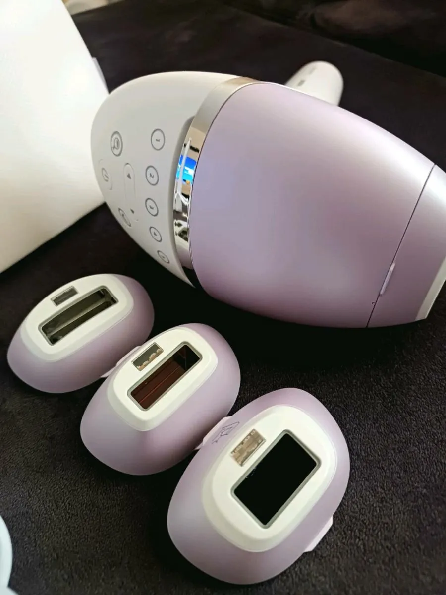 Philips Lumea 8000 Series (IPL Hair Removal) - Image 2