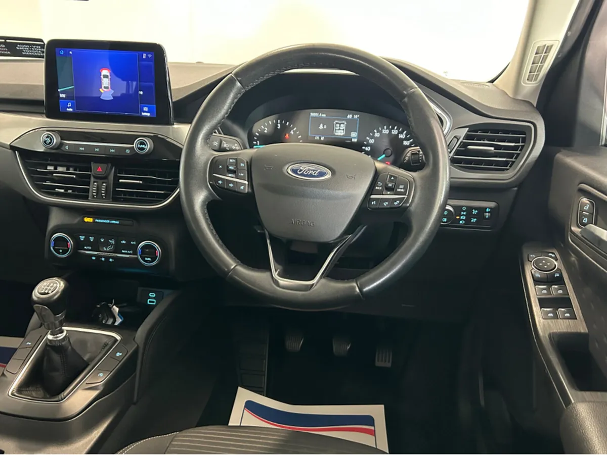 Ford Kuga TITANIUM 5DR 1.5 TD 120 S6.2 M6 F - Image 4