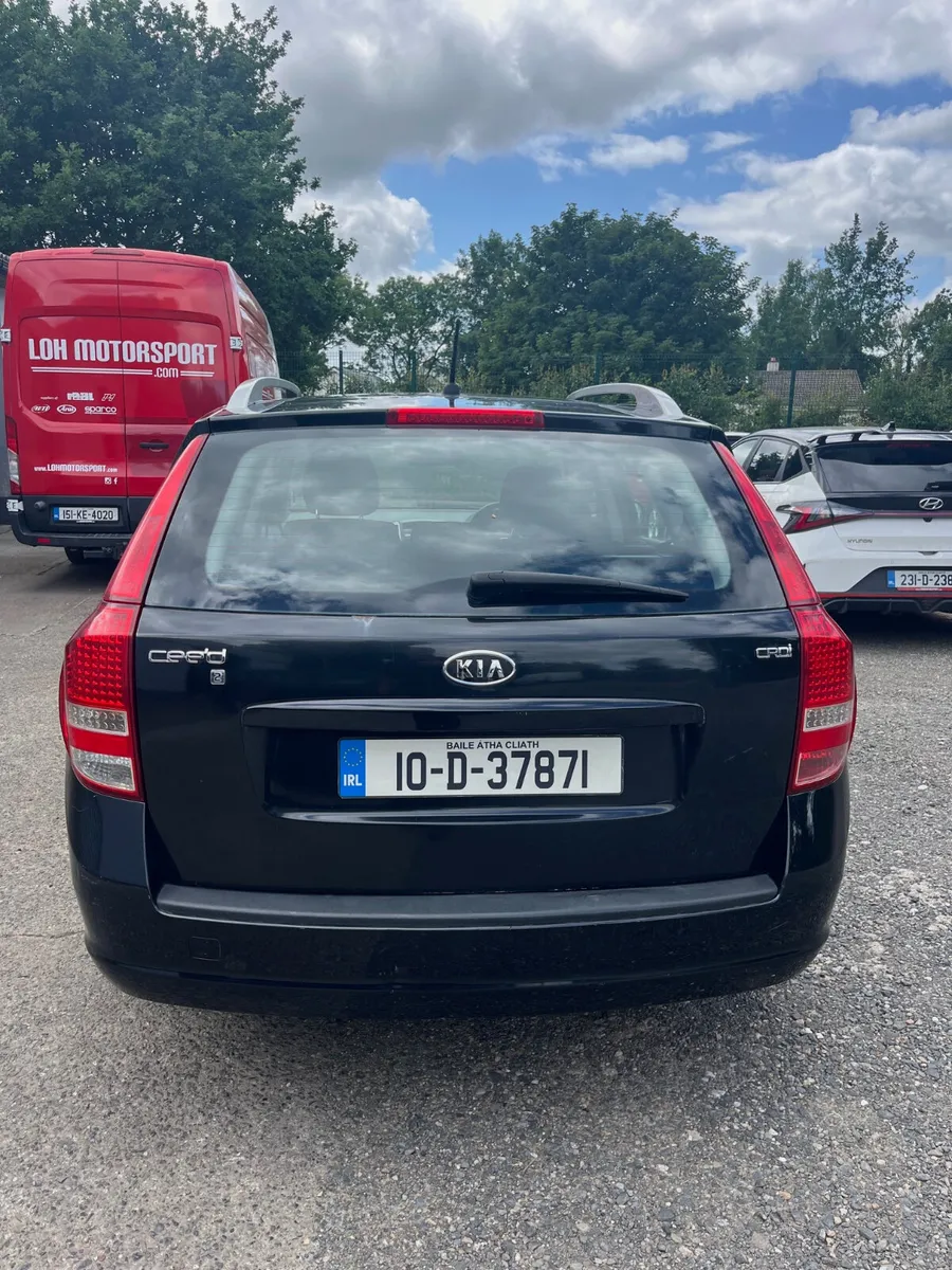 Kia Ceed 2010 - Image 3