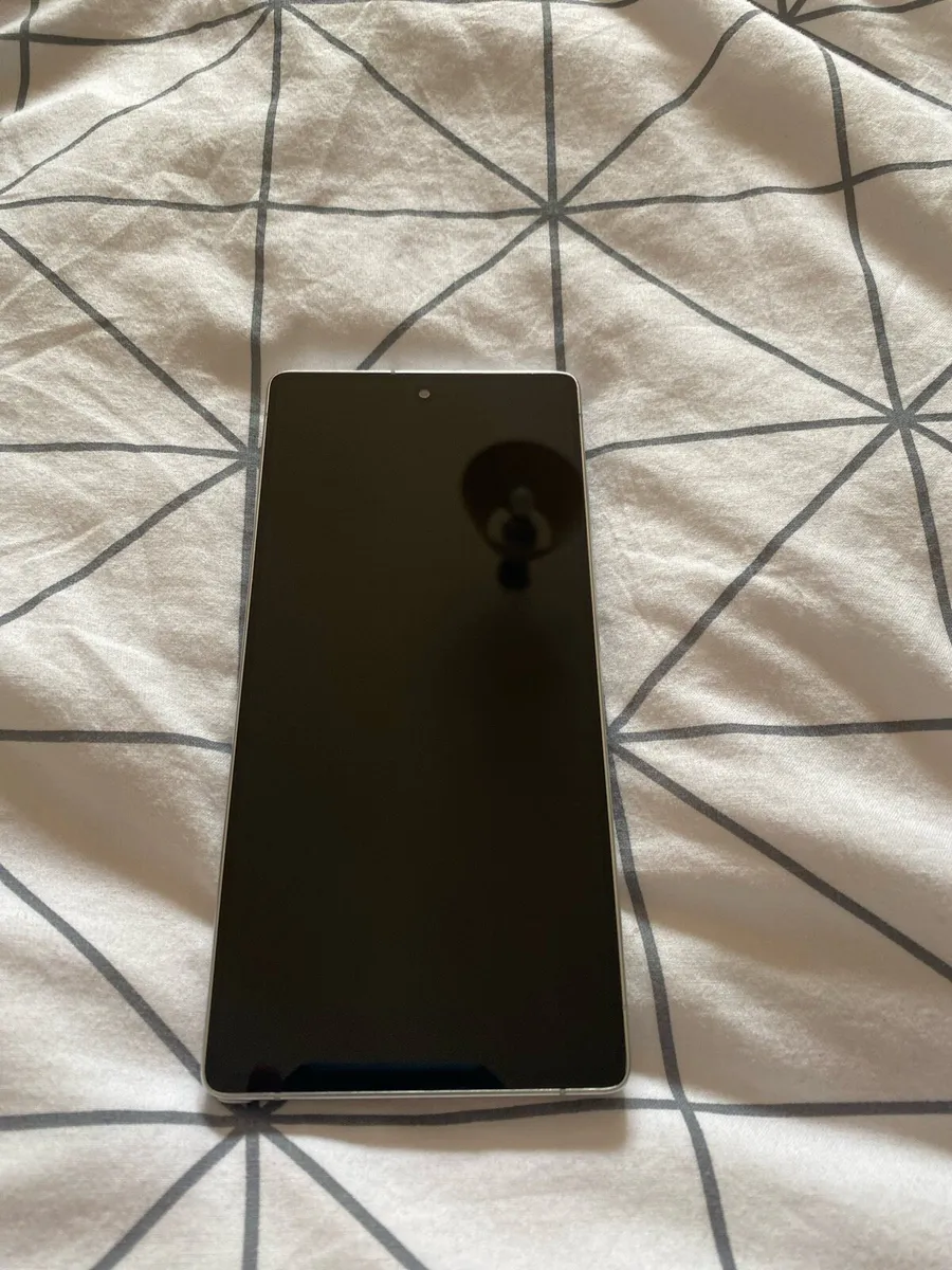 Samsung Galaxy S25 Ultra - Image 2