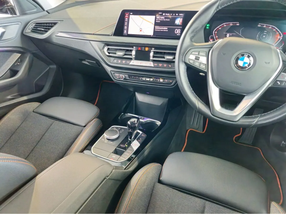 BMW 1 Series F40 D Sport 5DR Auto - Image 4