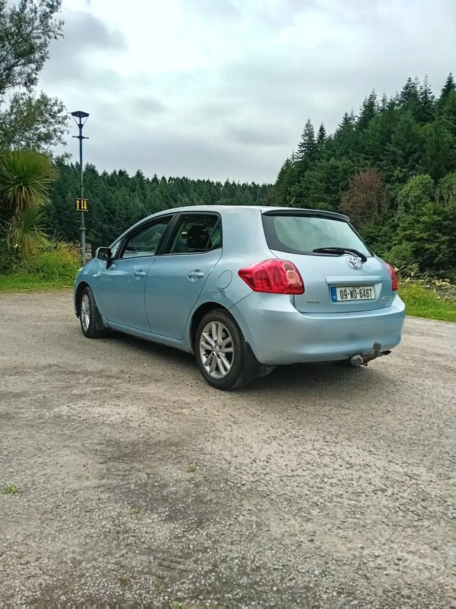 Toyota Auris Just passed NCT Low mileage - Image 4