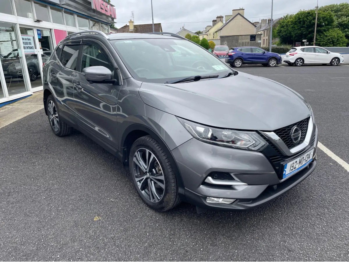 Nissan Qashqai 1.2 SV PREMIUM SS 1/2 LEATHER ** 24 - Image 4