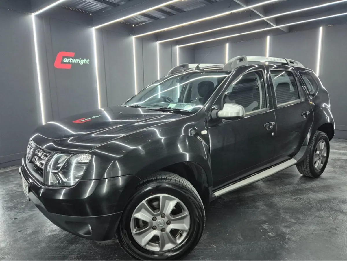 Dacia Duster Signature 1.5 DCI 110 4X 4DR - Image 1
