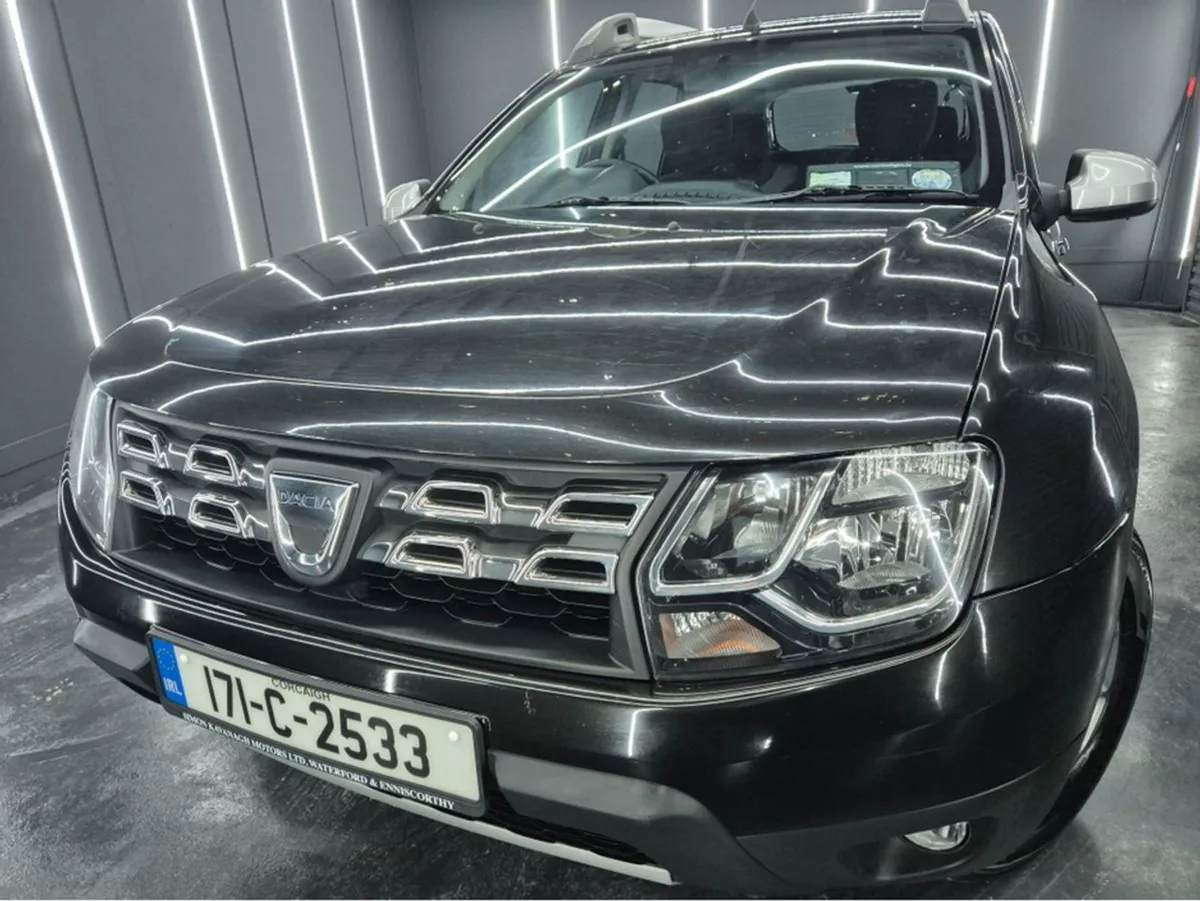 Dacia Duster Signature 1.5 DCI 110 4X 4DR - Image 3