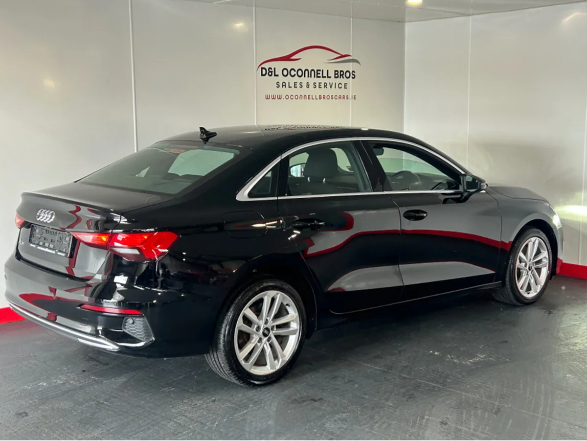 Audi A3 SALOON 30 TDI 116HP SE 4DR ONE OWNER FSH - Image 4