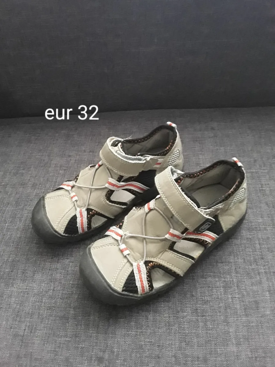 Boys shoea in size uk 10 ,11,12 ,13 1, 2 - Image 2