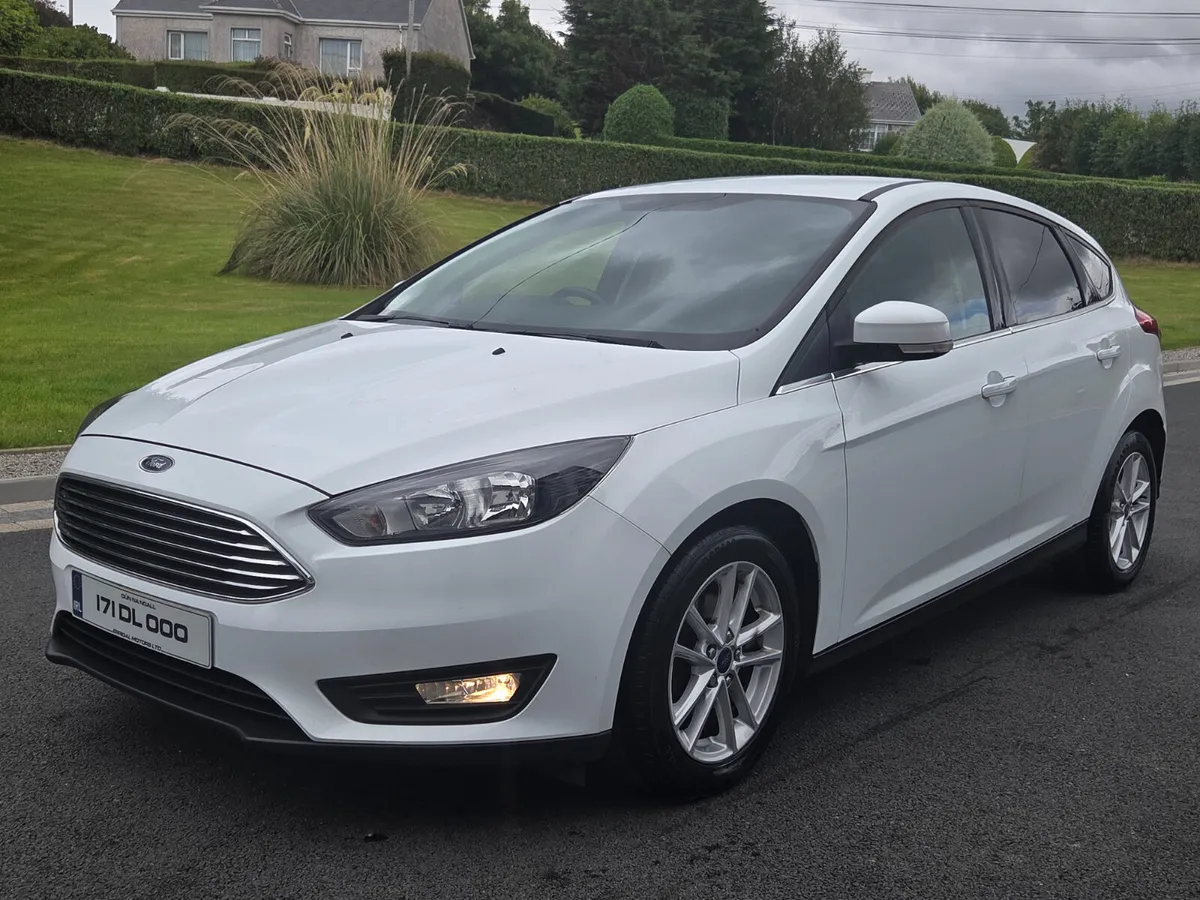 2017 FORD FOCUS ZETEC NAV 1.5TDCI 120BHP - Image 2