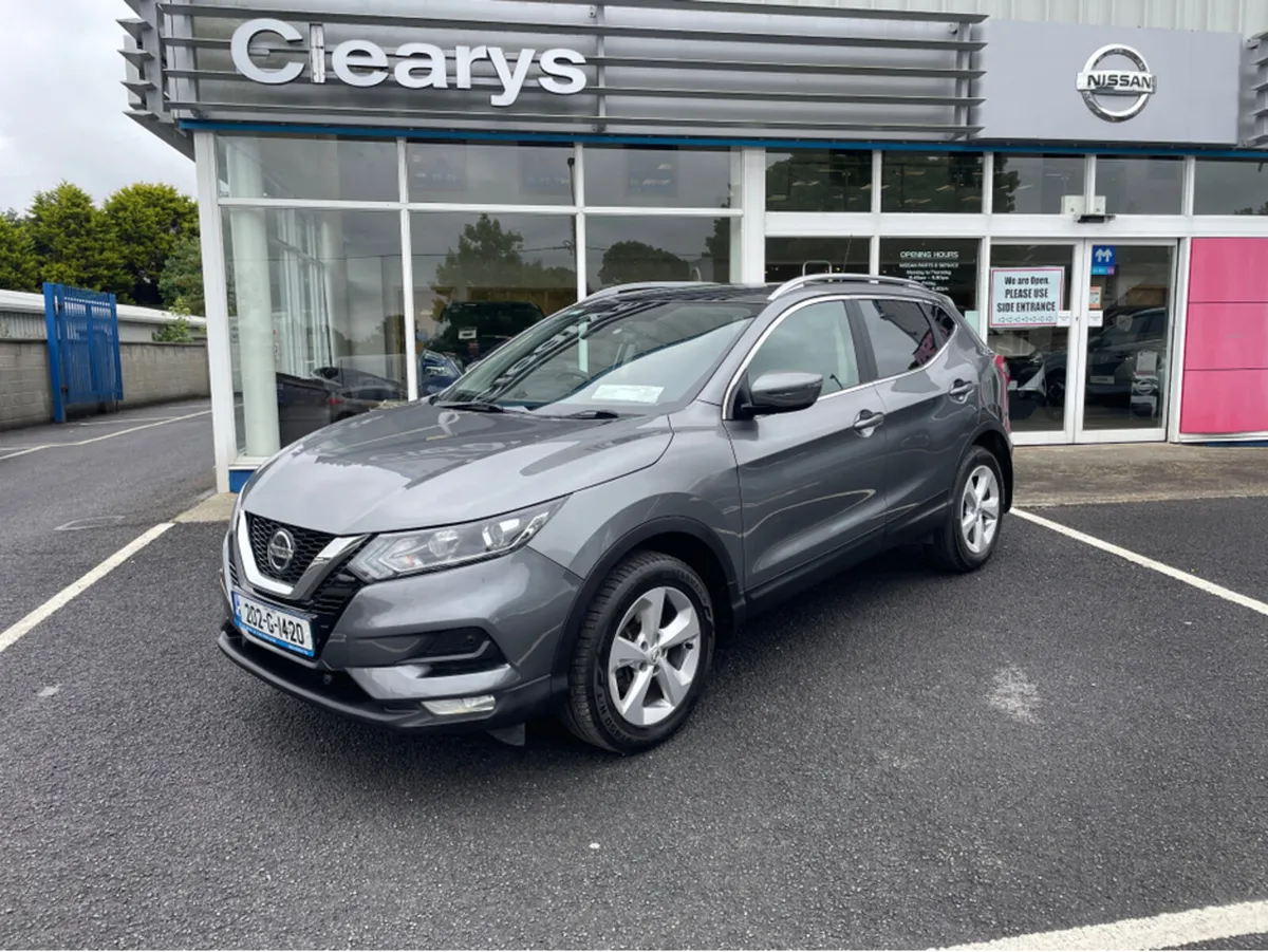 Nissan Qashqai 1.5 DSL SE SS  ** 24 MONTH WARRANTY - Image 4