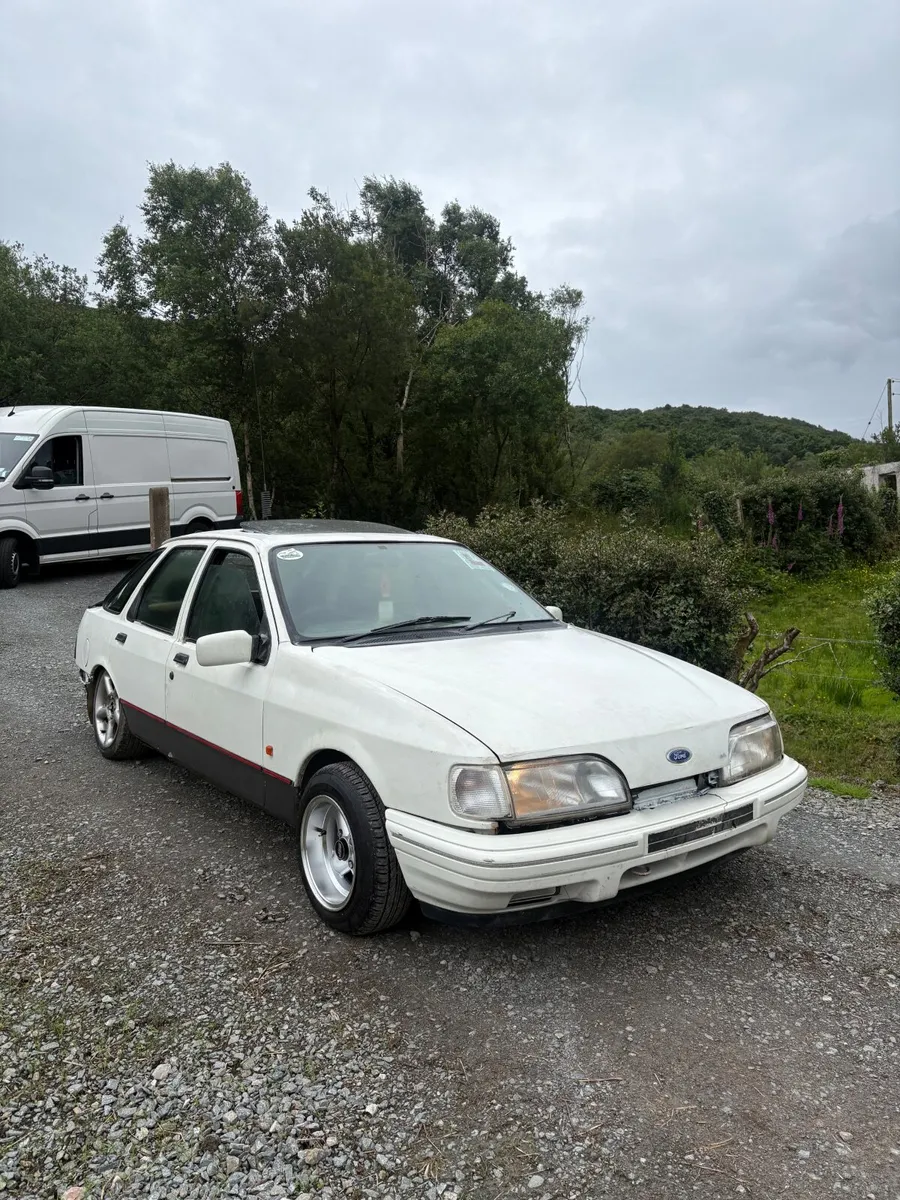Ford Sierra 1992 - Image 1