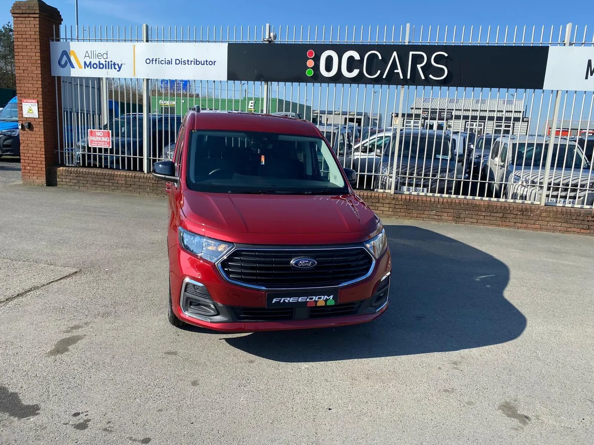 2024 Ford Grand Tourneo Connect Freedom RE - Image 1