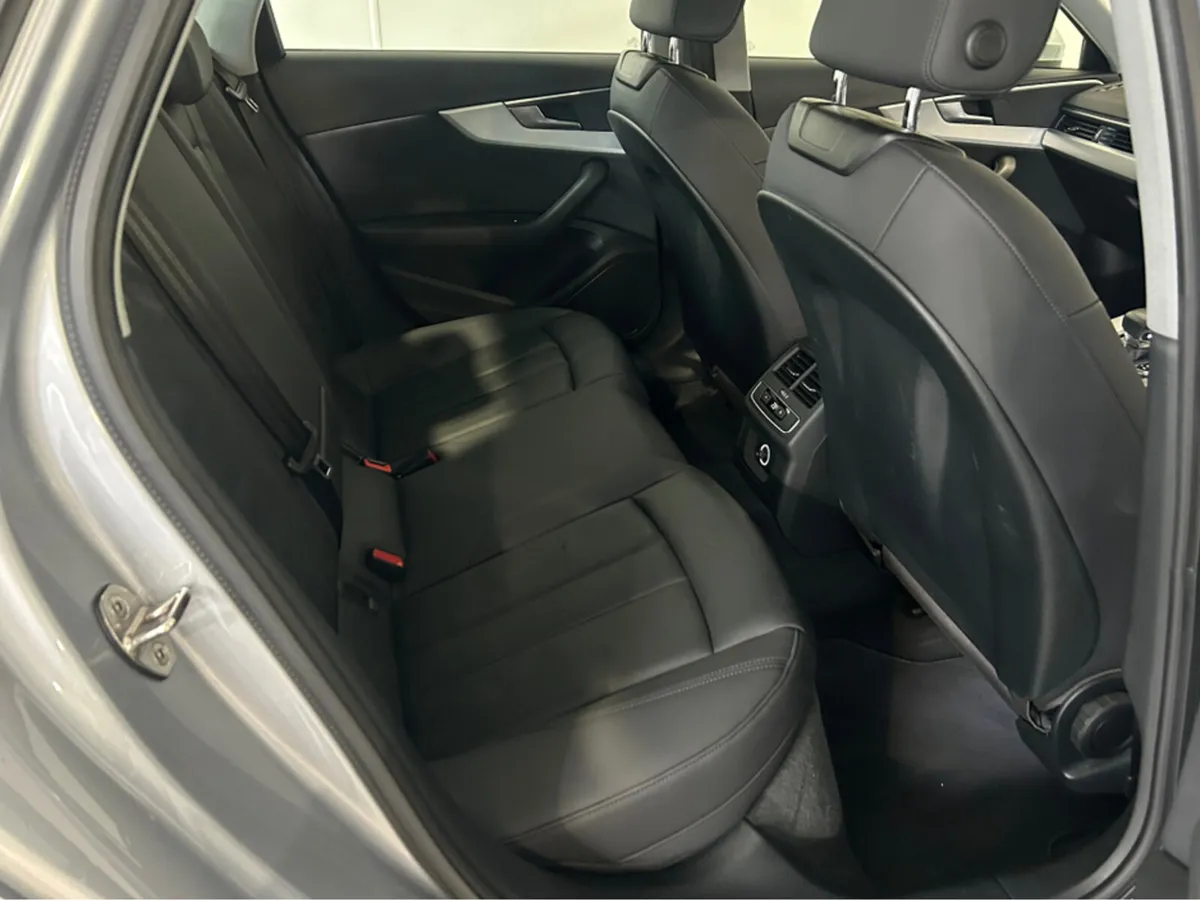 Audi A4 LIMOUSINE 30 TDI 136BHP S-TRONIC SE 4DR AU - Image 4