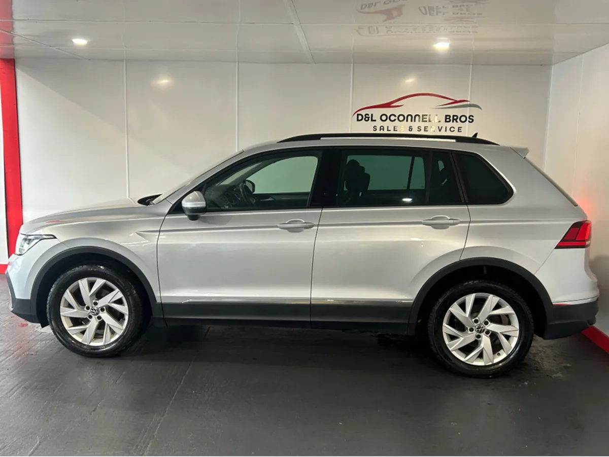 Volkswagen Tiguan SE 2.0 TDI MANUAL 6SPEED FWD 5 5 - Image 2