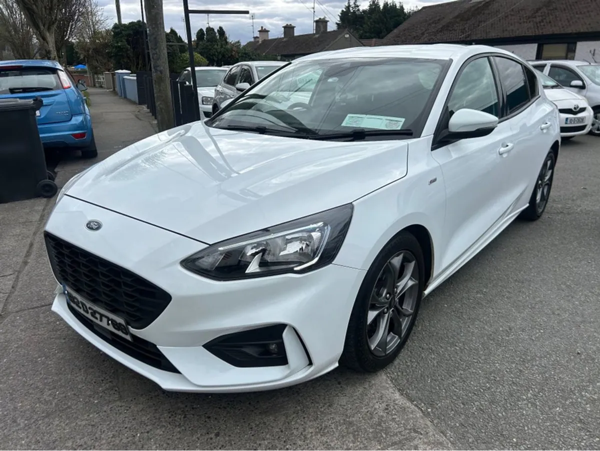 Ford Focus St-line New Edition - Image 3