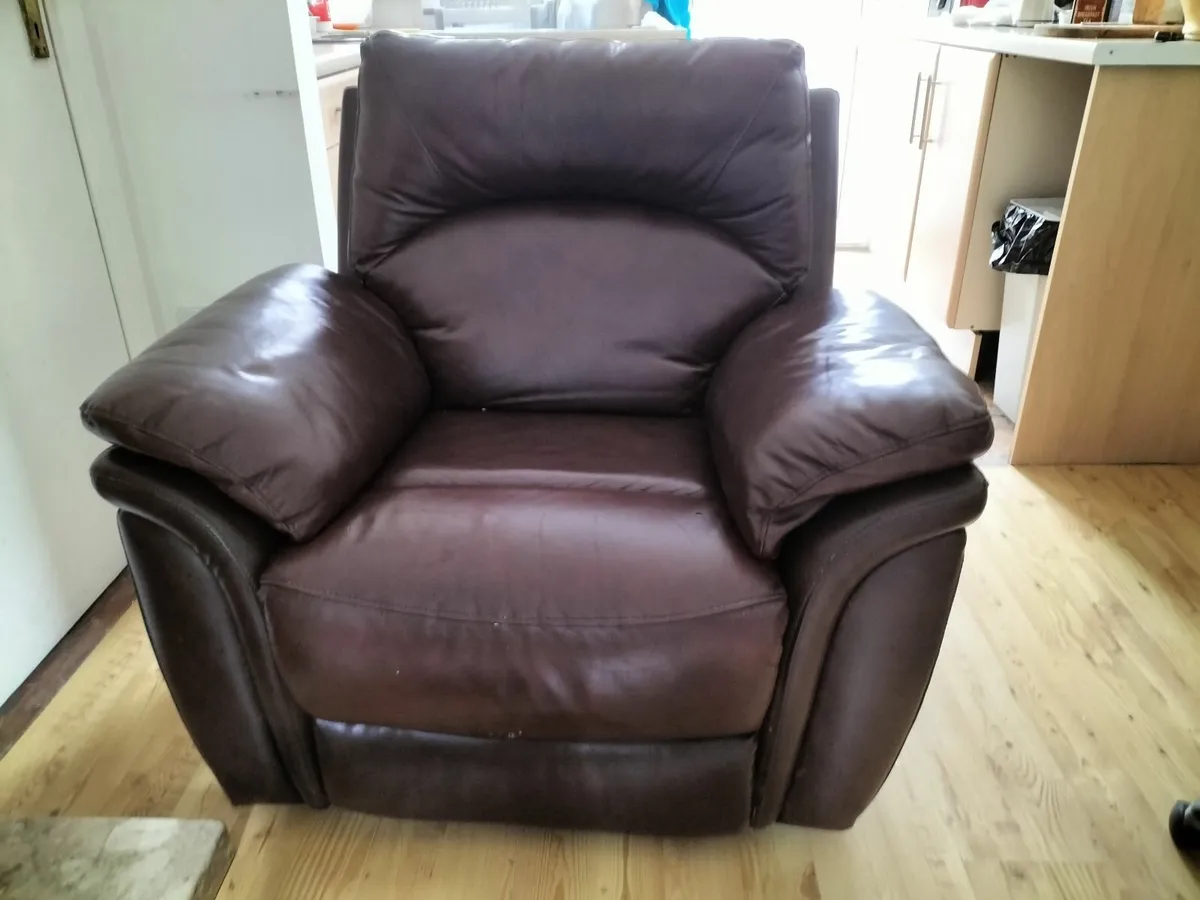 Armchair - Image 1