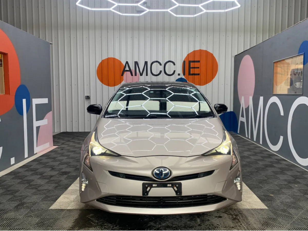 Toyota Prius 1.8 HYBRID / 60k KMs / Cruise Control - Image 2