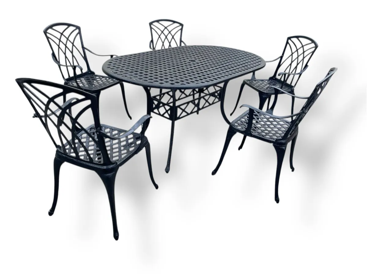 Antique  cast metal 6 piece   garden suite - Image 1
