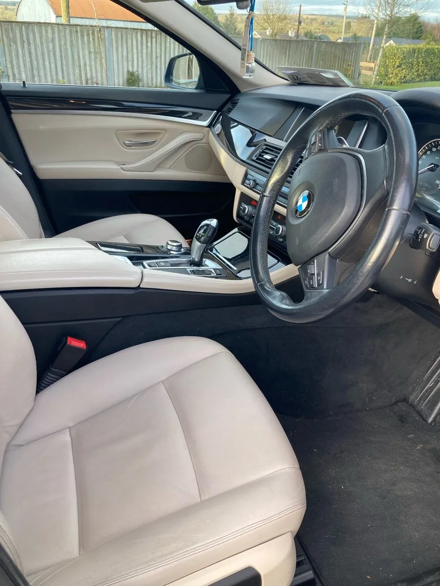 BMW 520 Automatic - Image 2