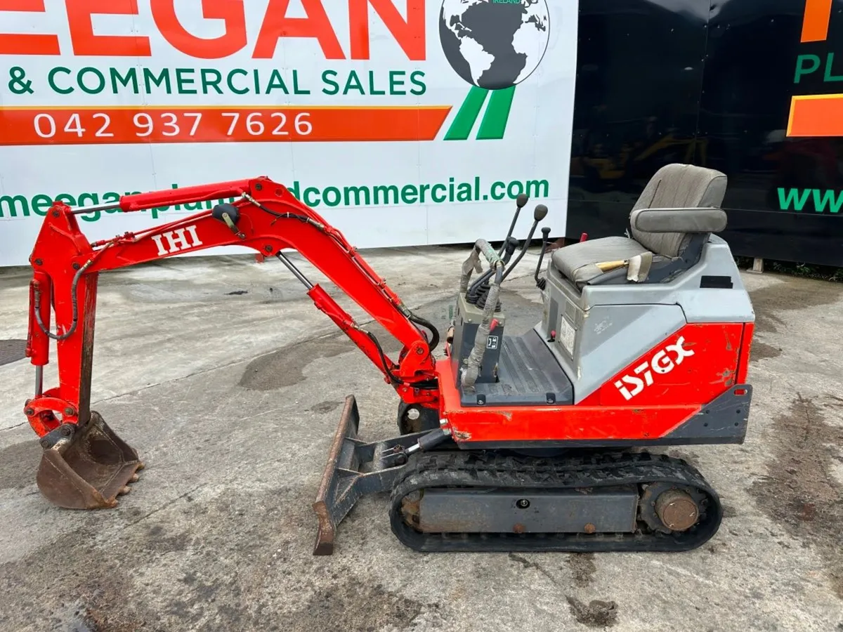 IHI MICRO MINI DIGGER ....DRY AS A BONE. - Image 3