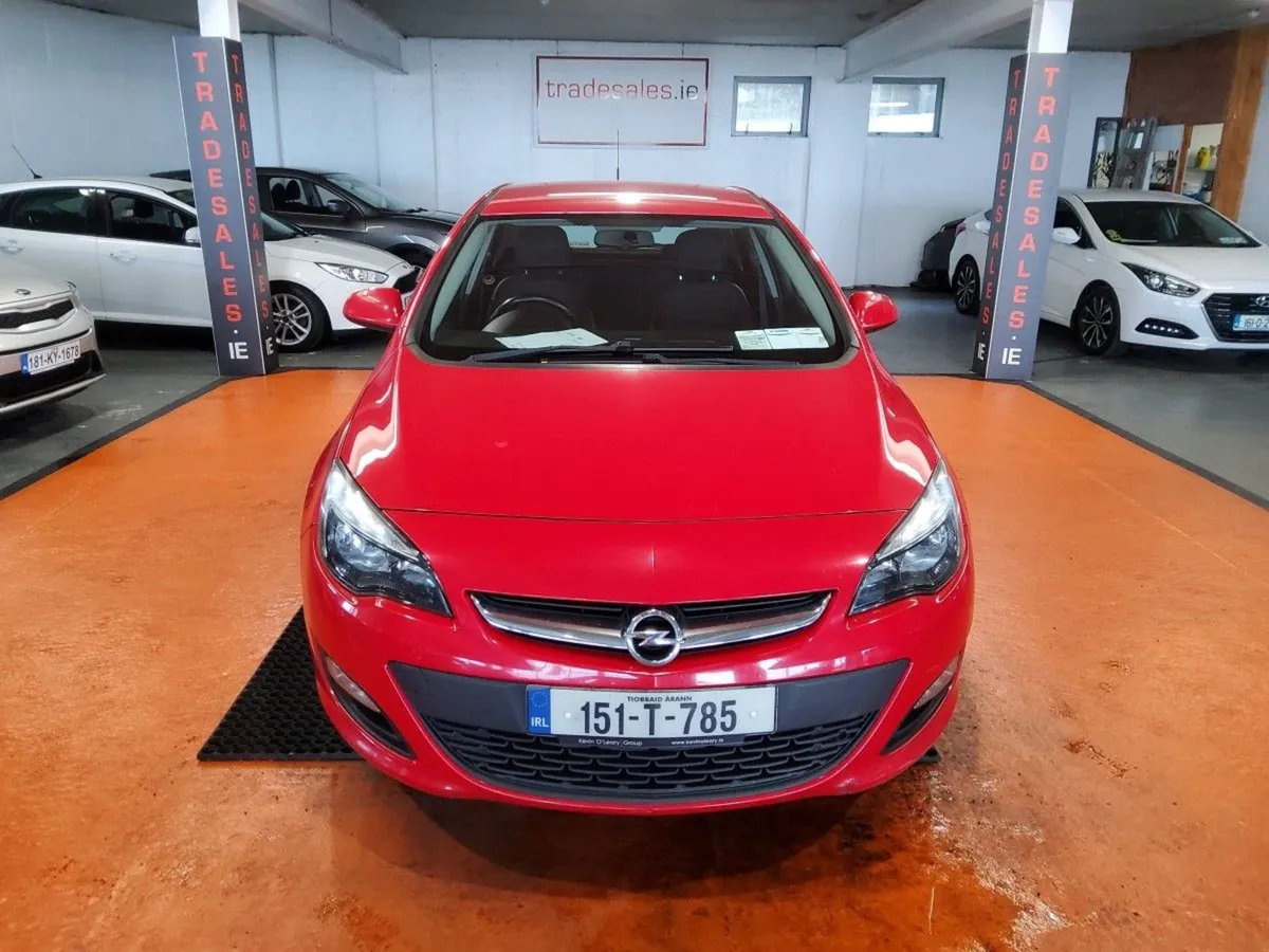 Opel Astra 1.6 Cdti 110PS Excite - Image 1