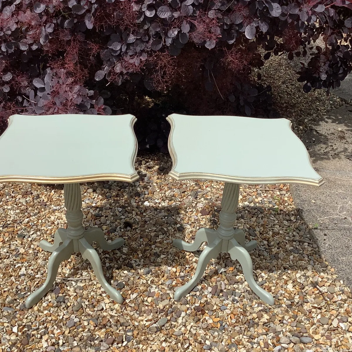 Pair of Elegant Side/ Lamp Tables - Image 4