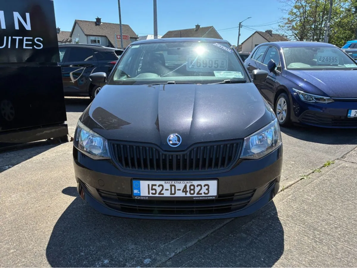 Skoda Fabia Active 1.0 MPI 60hp 4DR - Image 2