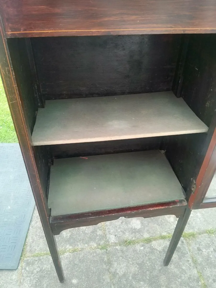 Gorgeous antique cabinet - Image 3