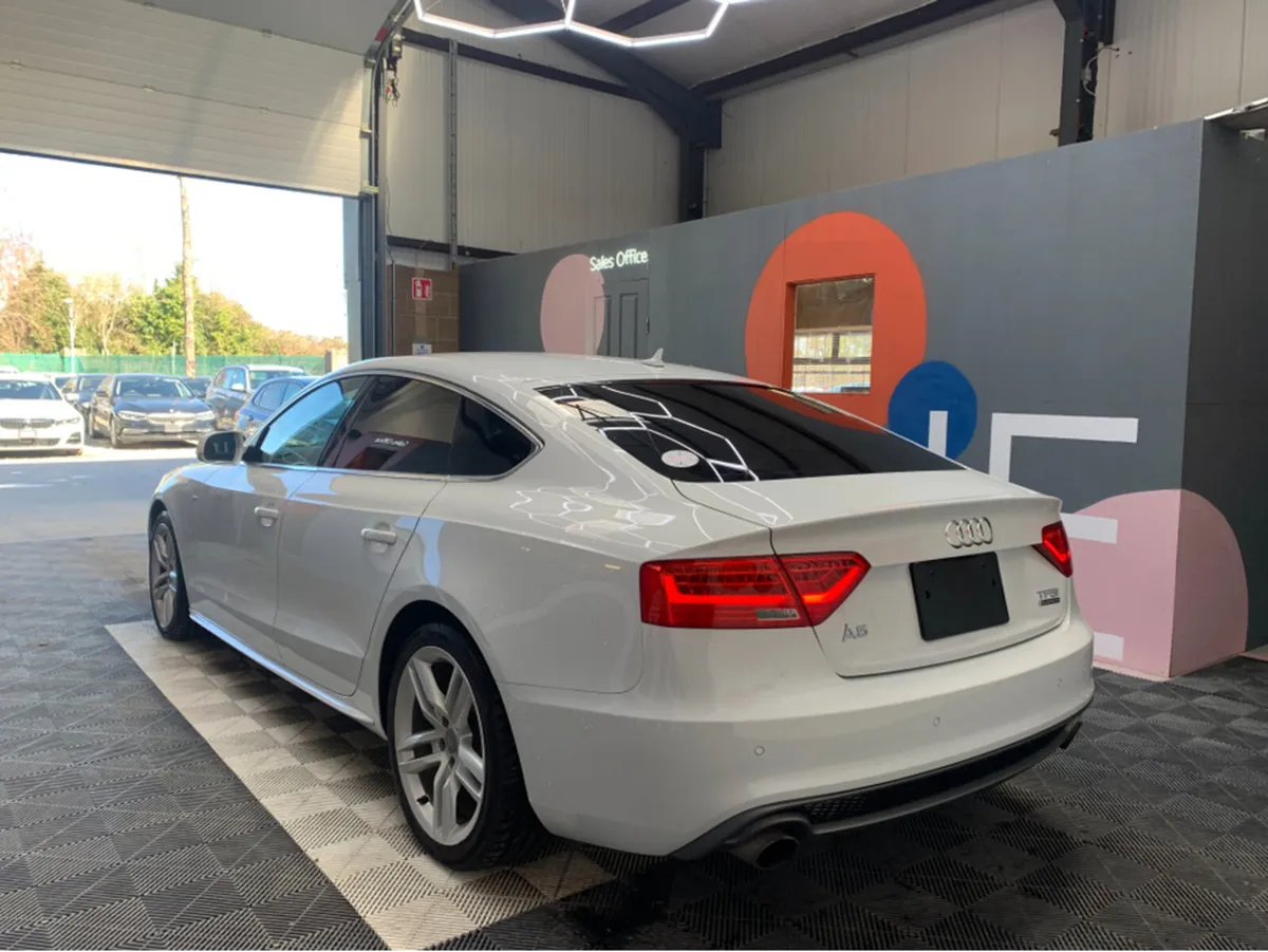 Audi A5 2.0 TFSI QUATTRO S-LINE / 55k KMs / Heated - Image 4