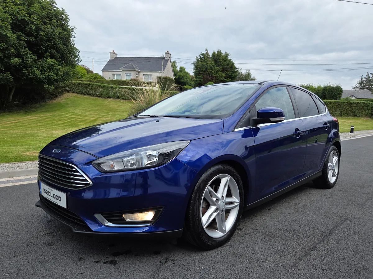 2015 FORD FOCUS ZETEC NAV 1.5TDCI 120BHP - Image 2