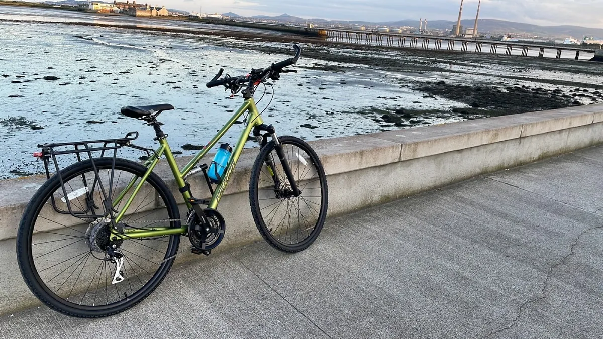 MERIDA Hybrid Bike - Image 4