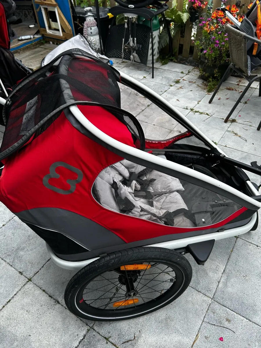 Hamax Outback Bike Trailer with cover - Image 2