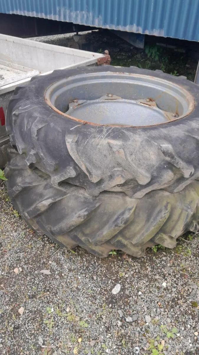 MASSEY FERGUSON 165 TYRES - Image 1