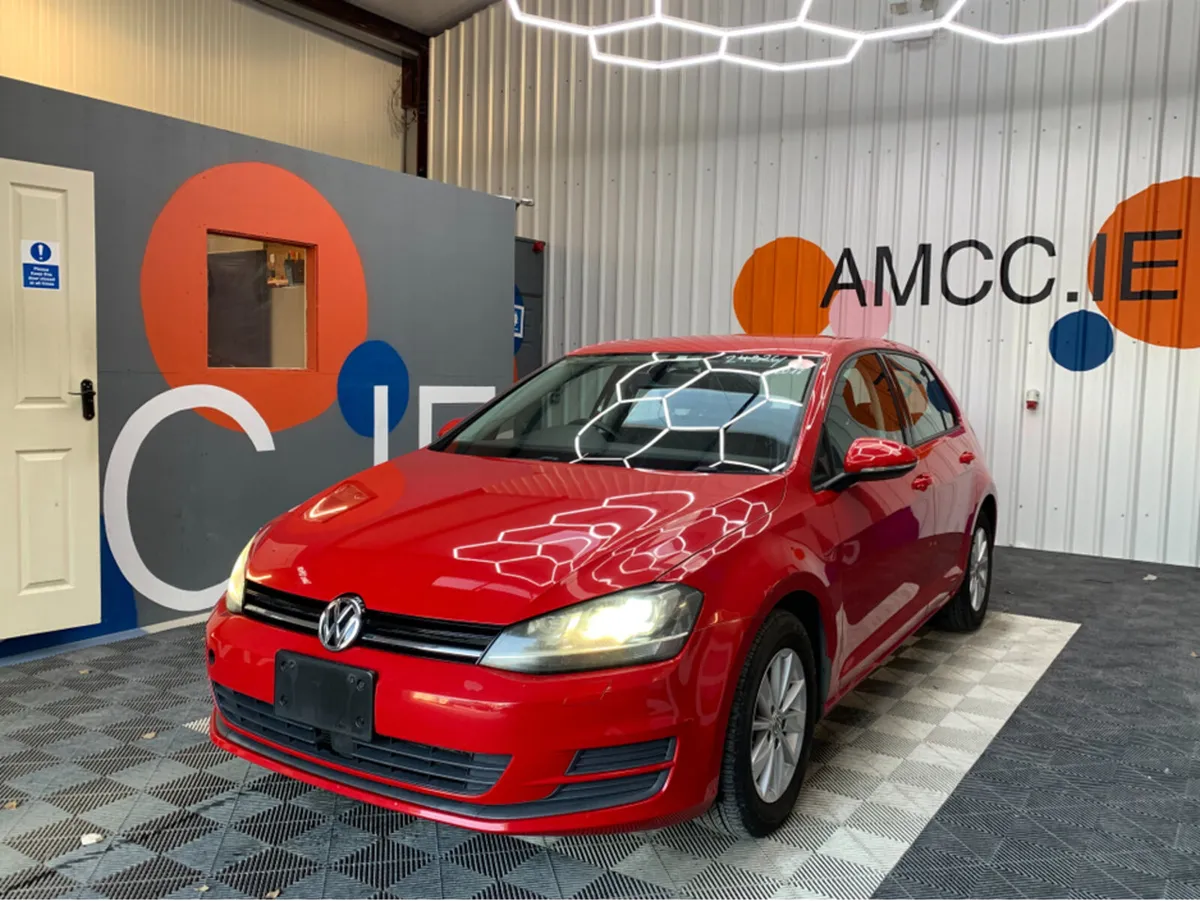 Volkswagen Golf 1.2 PETROL / 61k KMs / Automatic - Image 3
