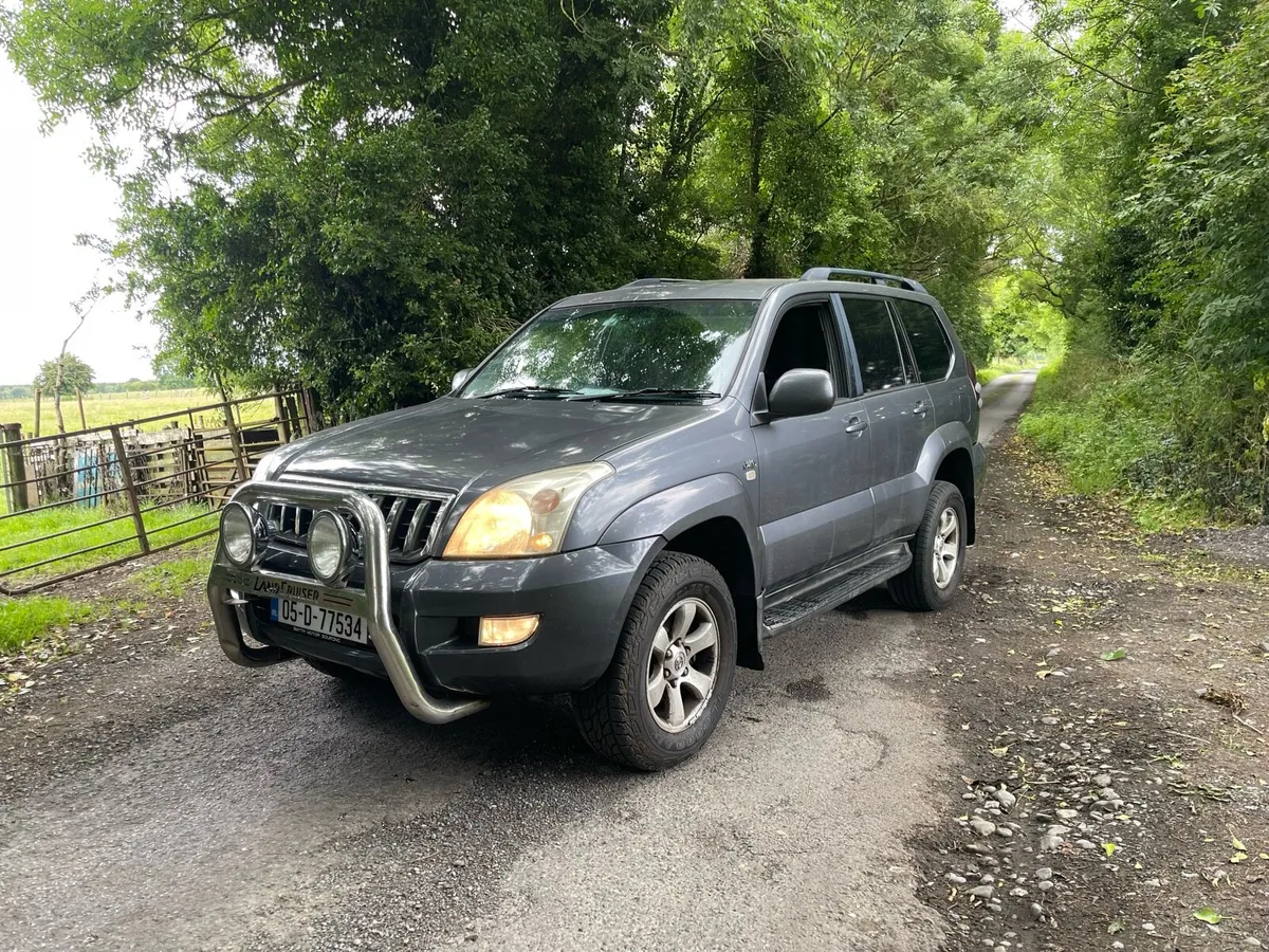 Toyota Land Cruiser - Image 2