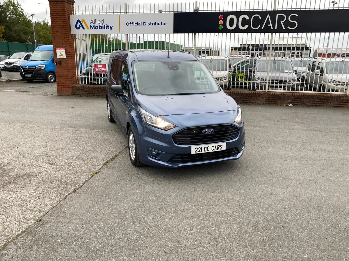 2022 Ford Grand Connect Duo Titanium - Image 1