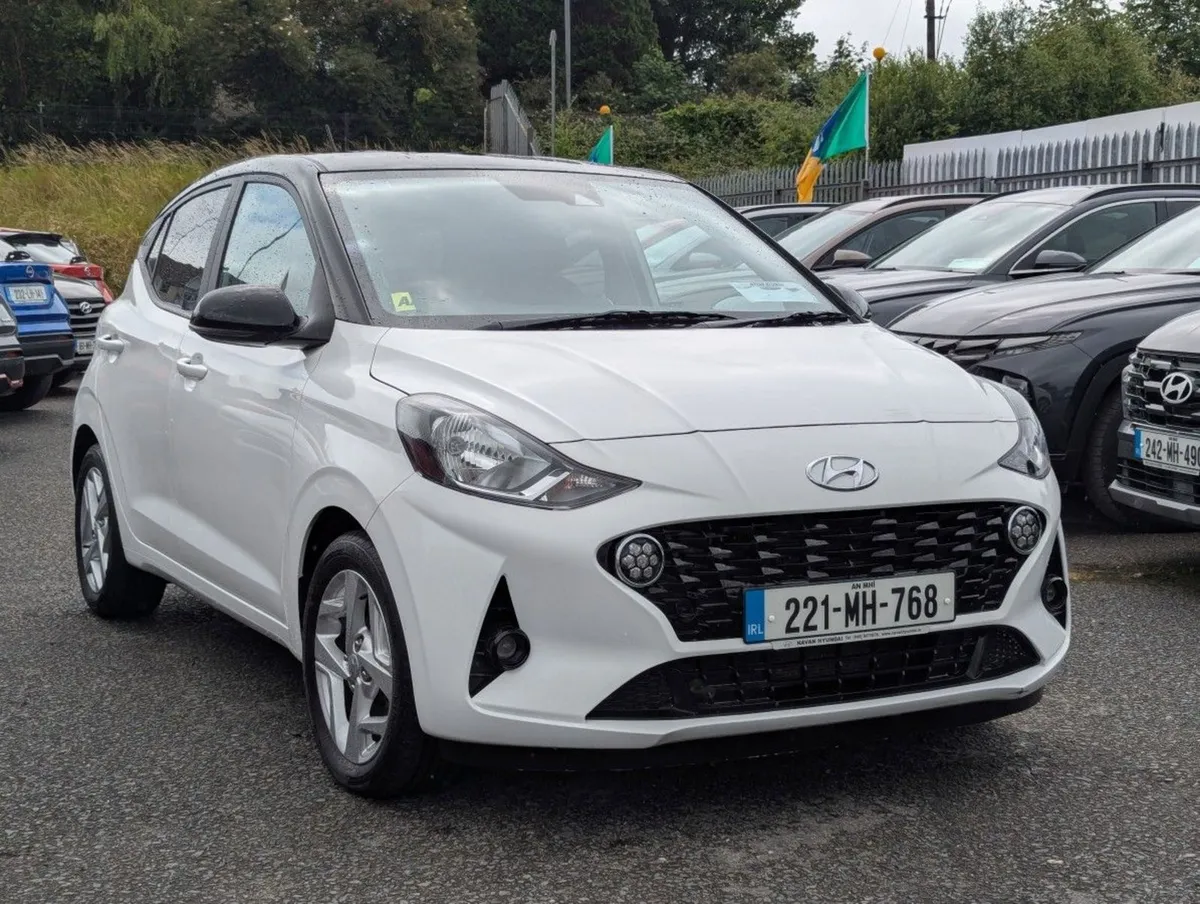 Hyundai i10 1.0i Deluxe Plus  just IN - Image 1