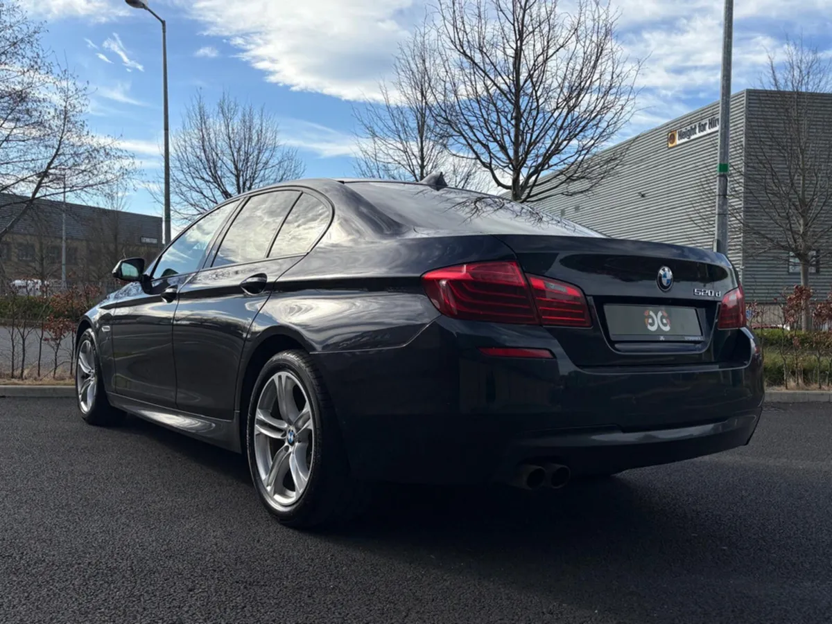 BMW 5-Series 520D HIGH SPEC - Image 3