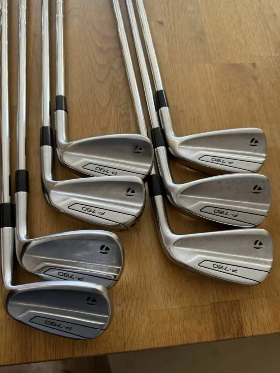 Taylormade p790 irons 2019 Regular 5-pw - Image 1