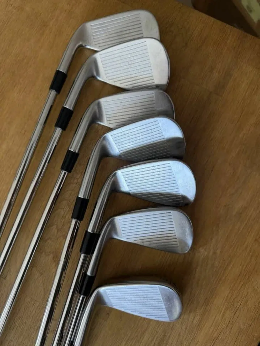 Taylormade p790 irons 2019 Regular 5-pw - Image 4