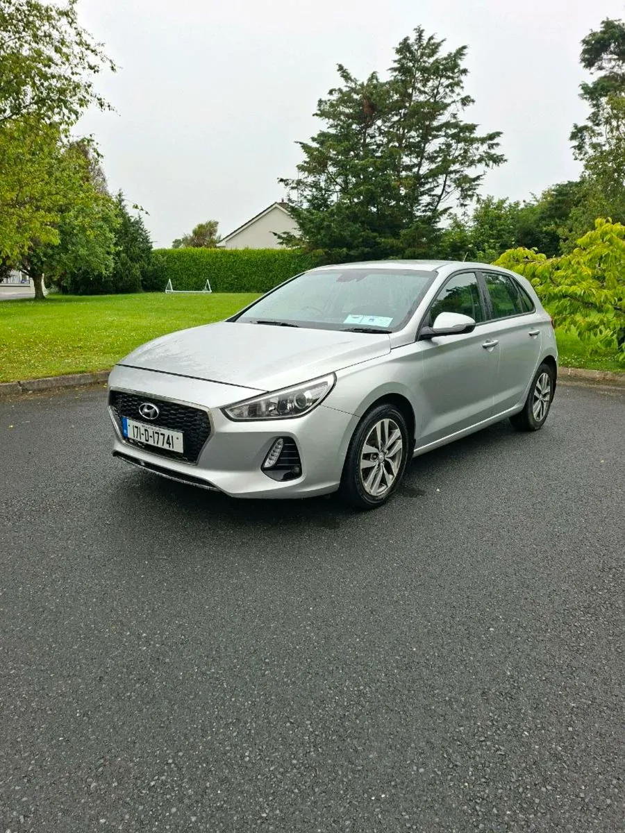 2017 Hyundai i30 dsl - Image 1