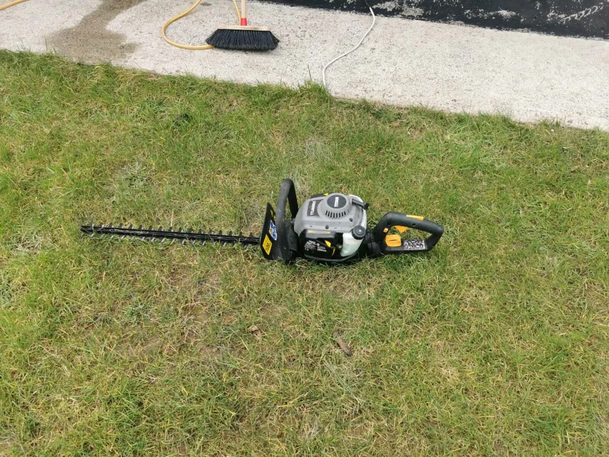 Hedge trimmer