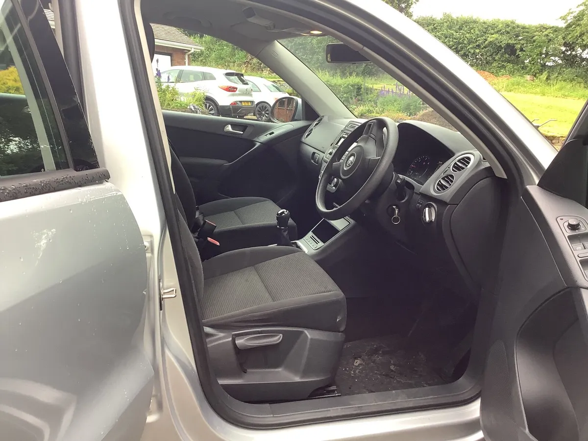 Volkswagen Tiguan 2013 - Image 3
