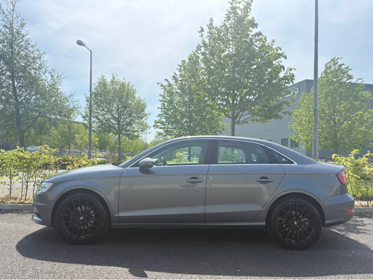 Audi A3 1.6 TDI AUTO - Image 2