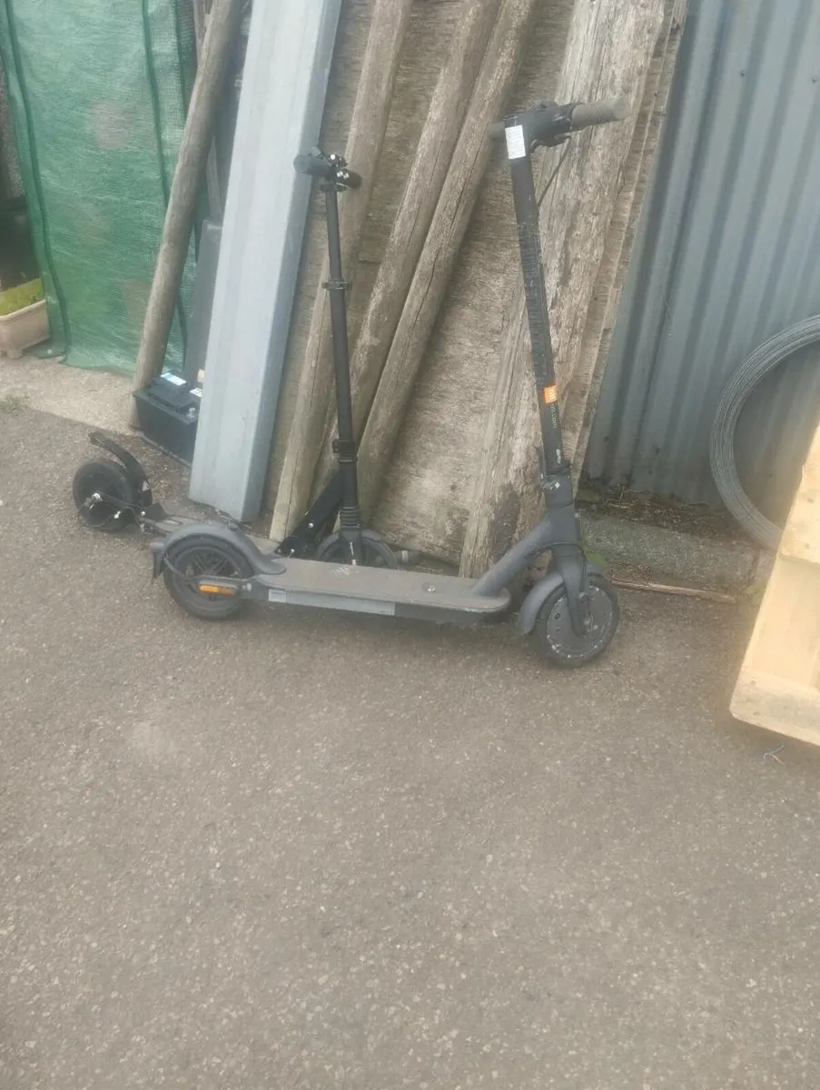 Electric scooter ×2